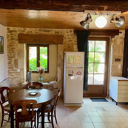 La Vieille Ferme: Superbe Complexe De 3 Gites En Pierre Avec Piscine Au Coeur Du Perigord Noir Saint-Genies Exterior foto